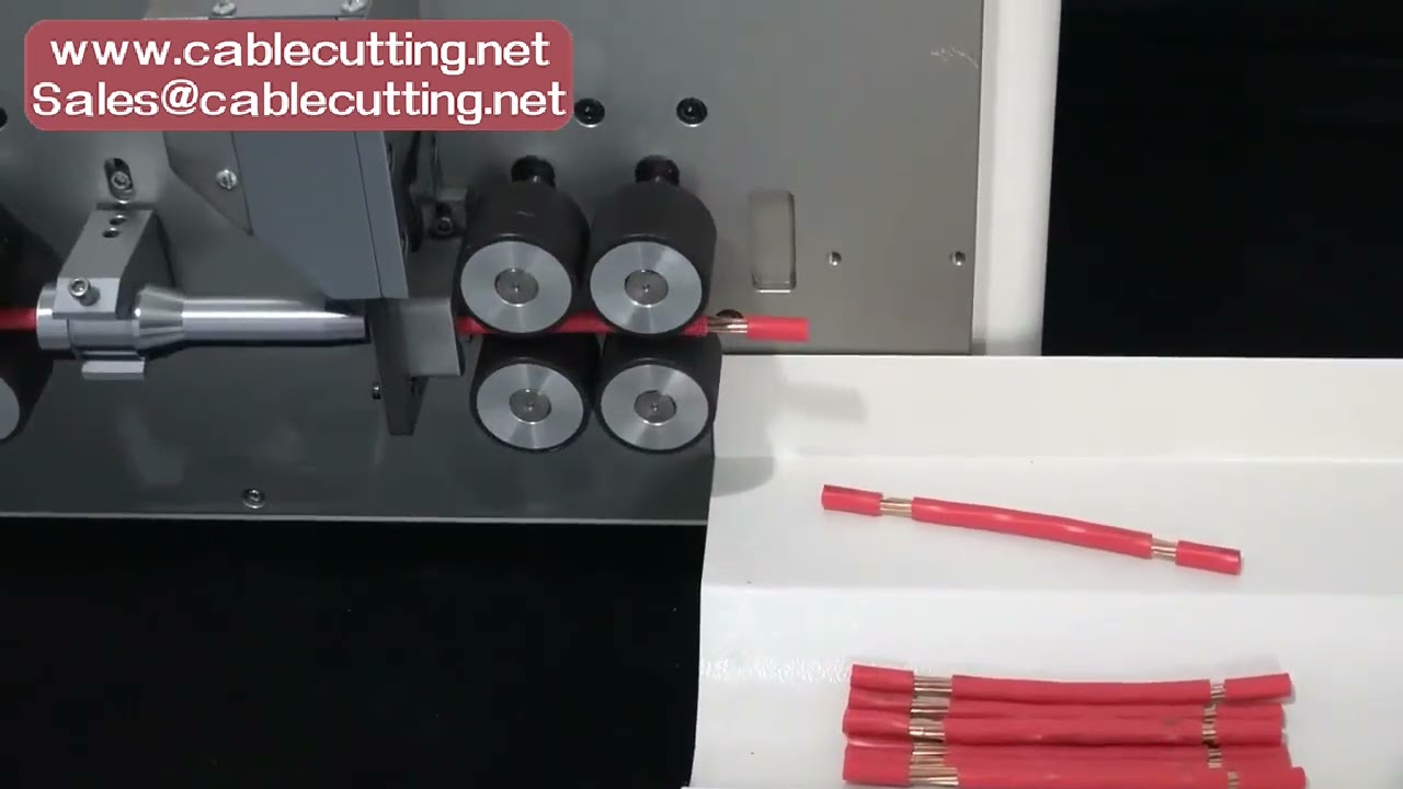 Machine à dénuder et couper automatique 825/835 - Écran tactile, 8 roues pour câbles électriques