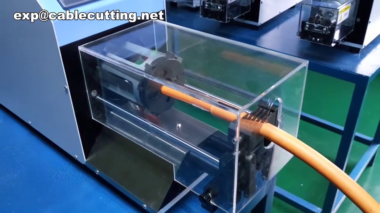 Dénudeur de câble coaxial : machine performante pour câbles TV et coaxiaux - Démo