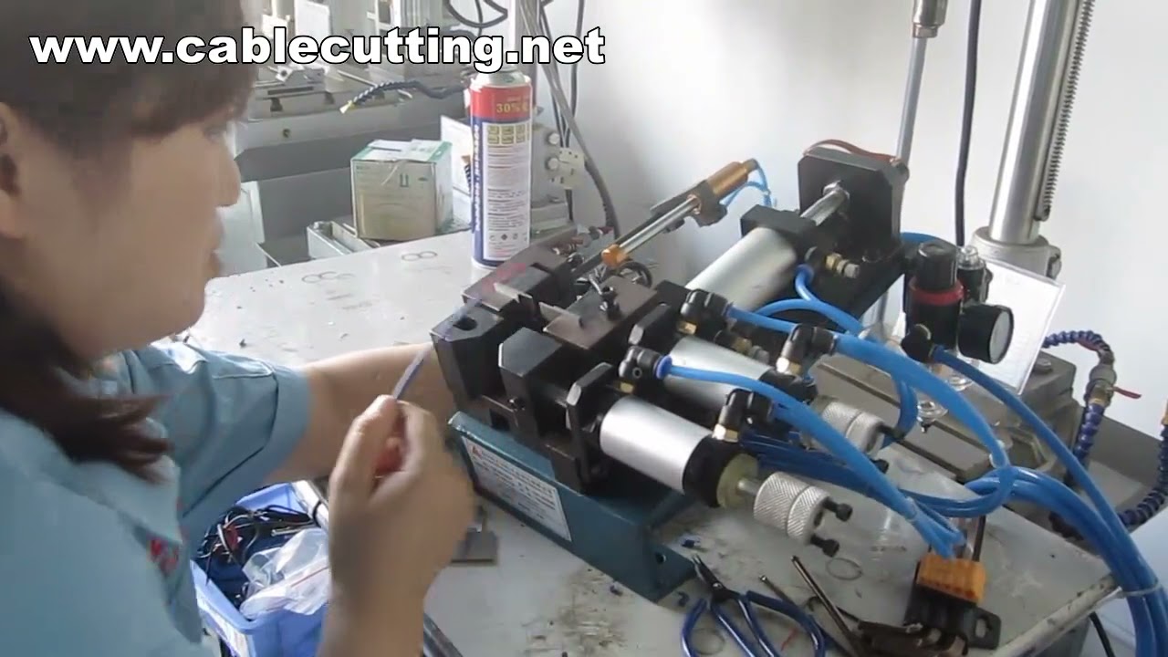 Machine à dénuder pneumatique, manuelle et pour câbles – Solutions de dénudage efficaces