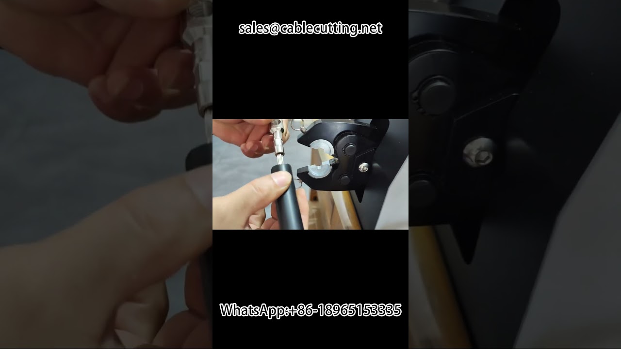 Machine à sertir les terminaux de précision #ÉquipementDeSoudure #OutilsDeQuincaillerie #Machine #DénudeuseDeCâbles