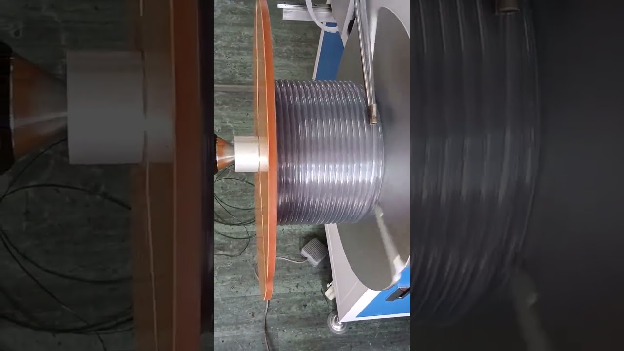 Machine automatique de comptage, défilement, coupe et bobinage pour tubes souples et durs - Pulvérisation PU