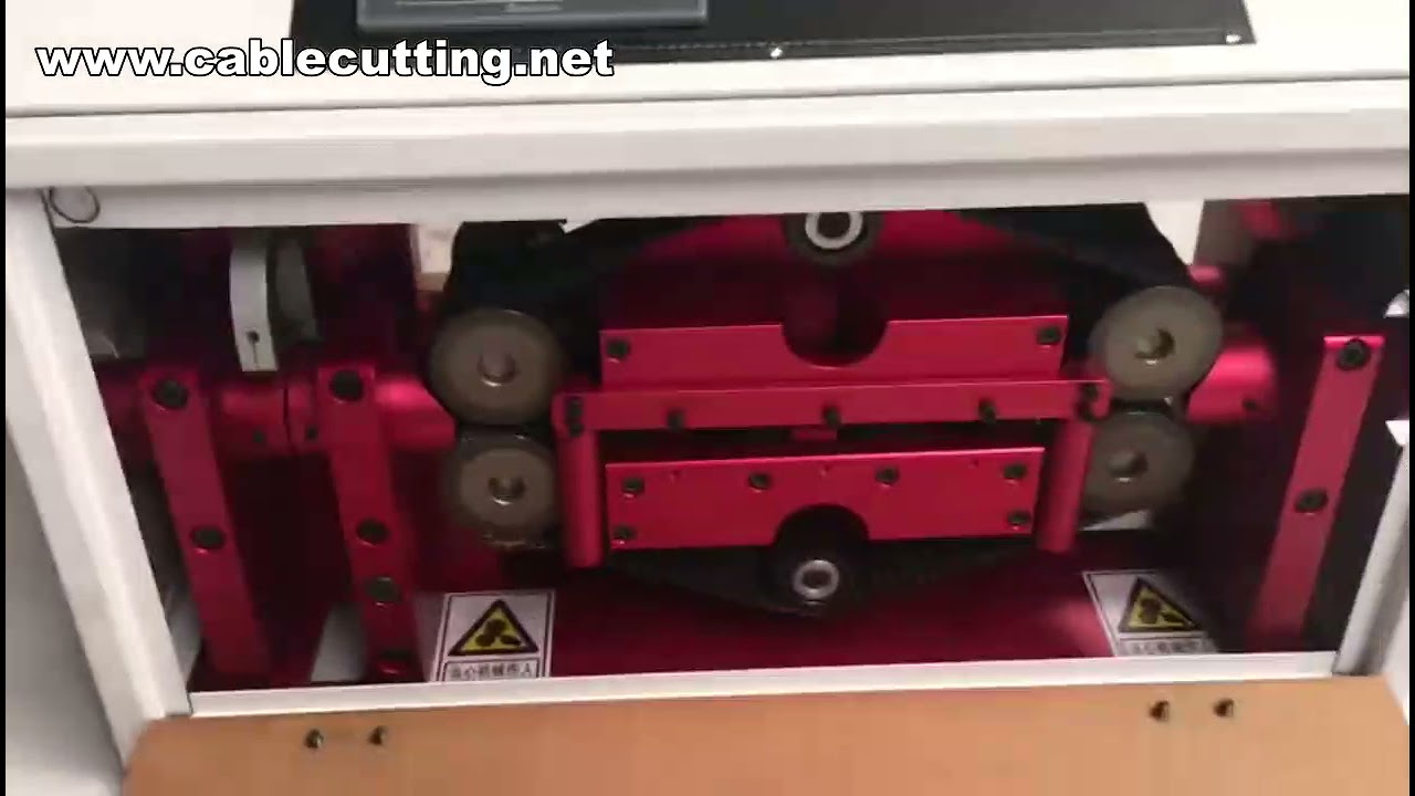 Machine de coupe automatique pour tuyaux plastiques et ondulés - Haute précision