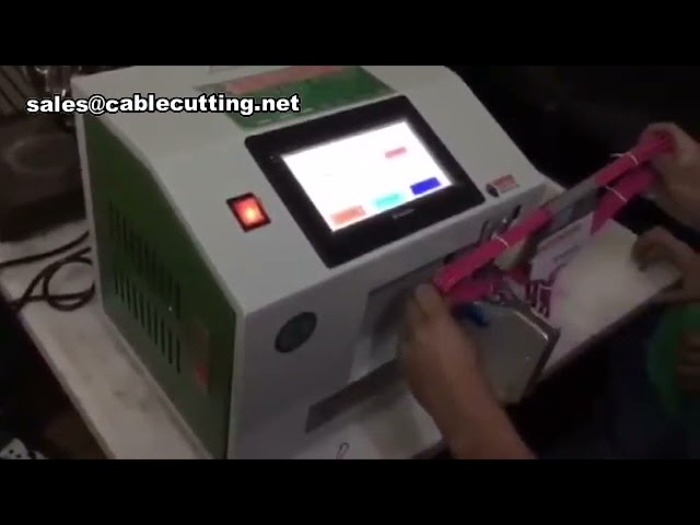 Machine à attacher les cintres - Production industrielle automatisée
