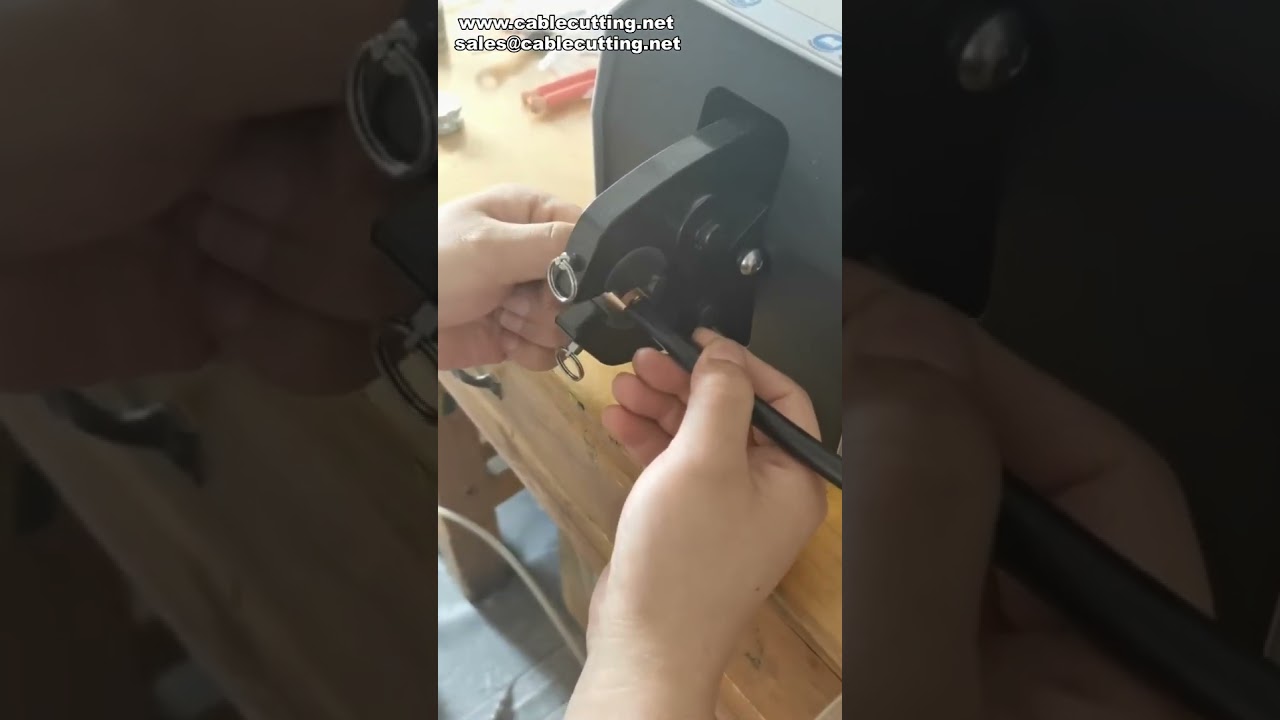 Crimpeuse Pneumatique 120L : Sertissage de Cosse Ouverte 200A - Résultat Impressionnant