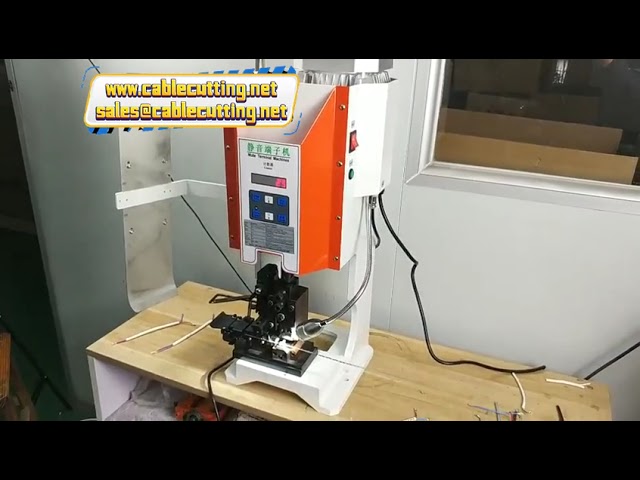 Machine à sertir les fils semi-automatique – Sertissage précis et fiable pour votre production