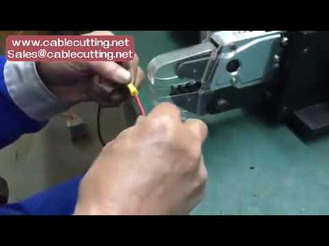 Machine à sertir électrique EM 6B2bc - Outil de sertissage avec fonction de dénudage, pince à sertir électrique