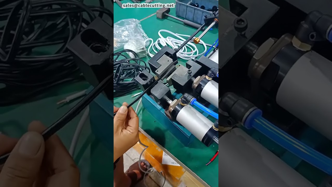 Machine de fendage et dénudage de fils parallèles réglable - Longueur de fendage précise