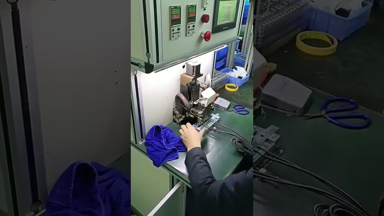 Machine à souder double face haute vitesse - Soudure précise de câbles SAS, câbles médicaux et PCB