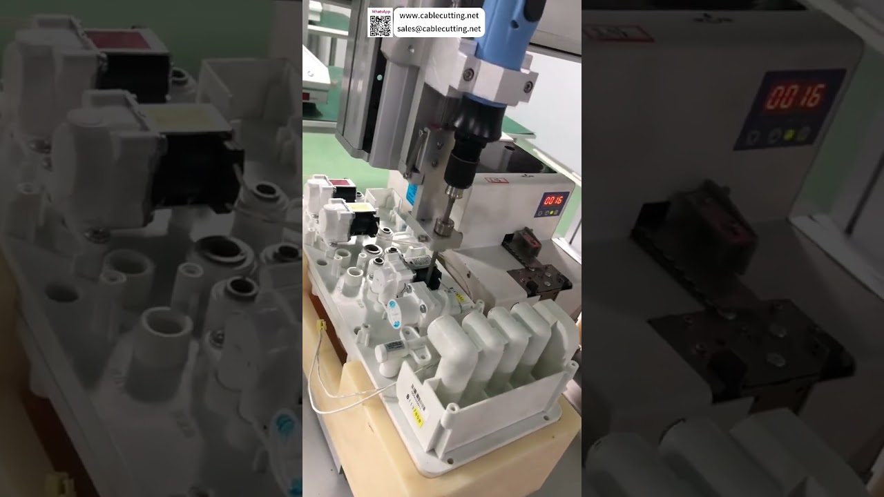 Machine automatique de vissage pour chauffe-eau | Automatisation industrielle rapide en usine