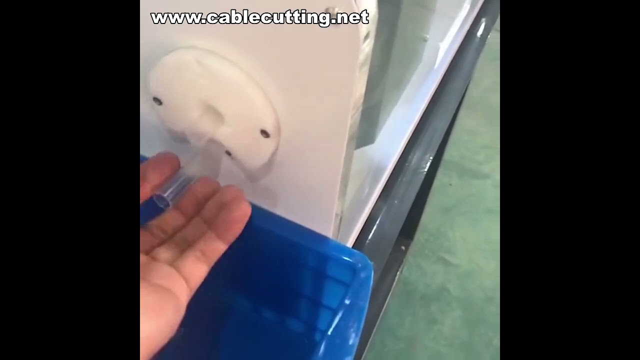 Machine de coupe industrielle pour tubes PVC et plastiques - Précision et efficacité