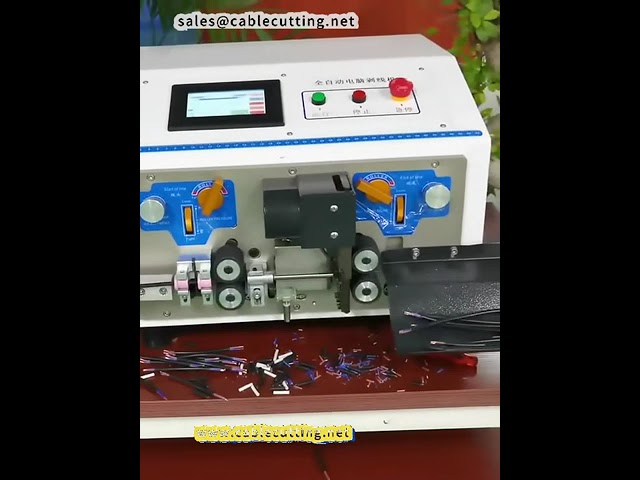 Machine à dénuder automatique - Précision et rapidité industrielles