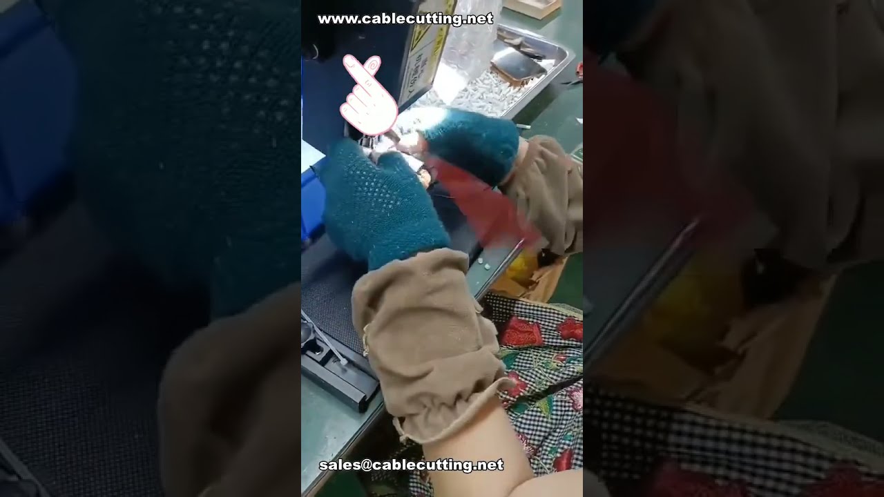Machine à serrer les câbles automatique facile à utiliser | Gagnez du temps et de la main-d'œuvre #UsineAutomatisée
