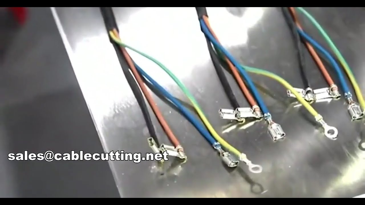 Machine de sertissage automatique de câbles WPM-555 - Polyvalente pour différents connecteurs et longueurs de fil