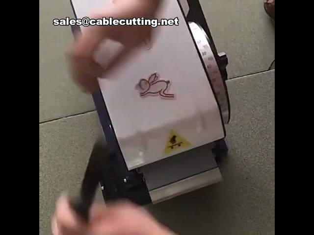 Machine à papier kraft semi-automatique avec arrosage, découpe et emballage écologique