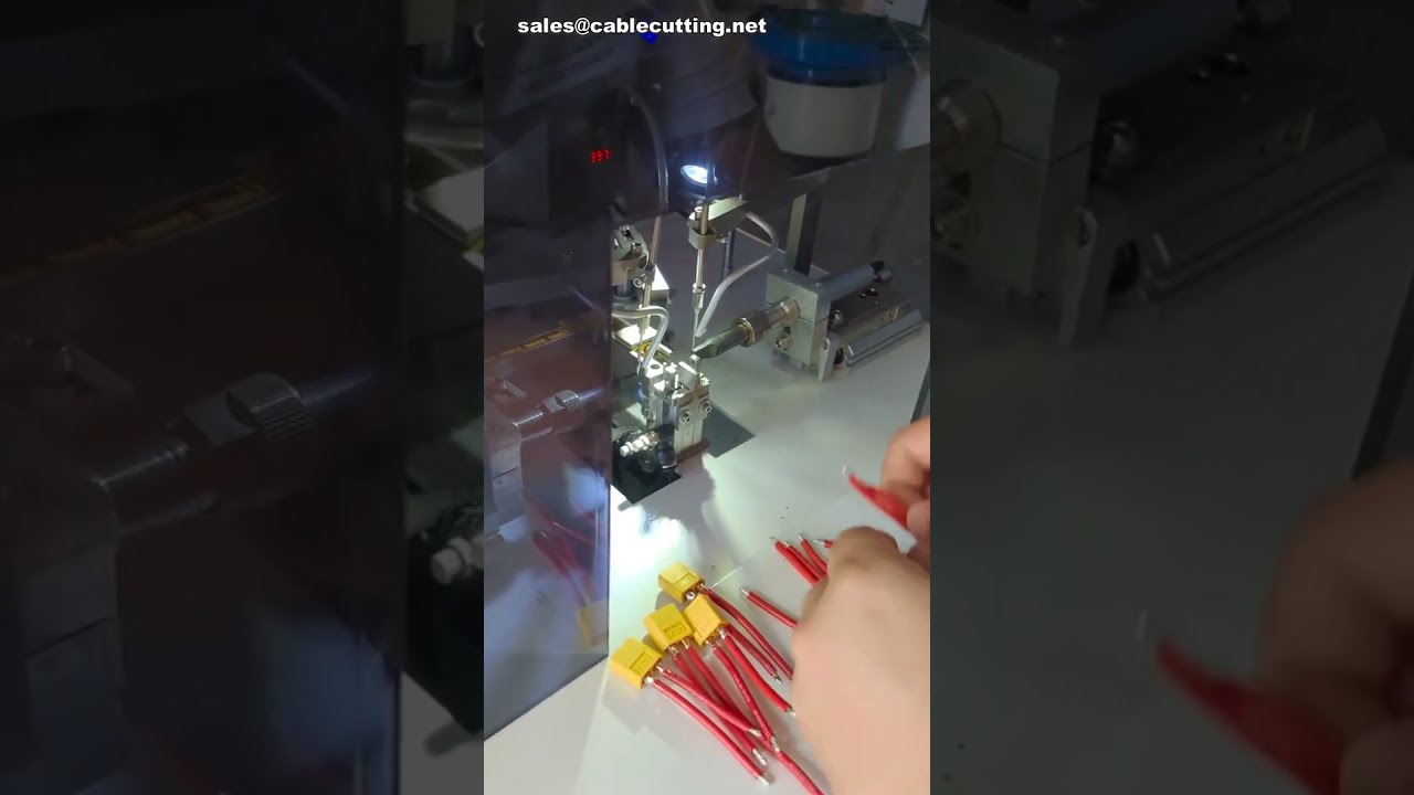Machine à souder les connecteurs à double pistolet - Soudure circulaire et joints complets