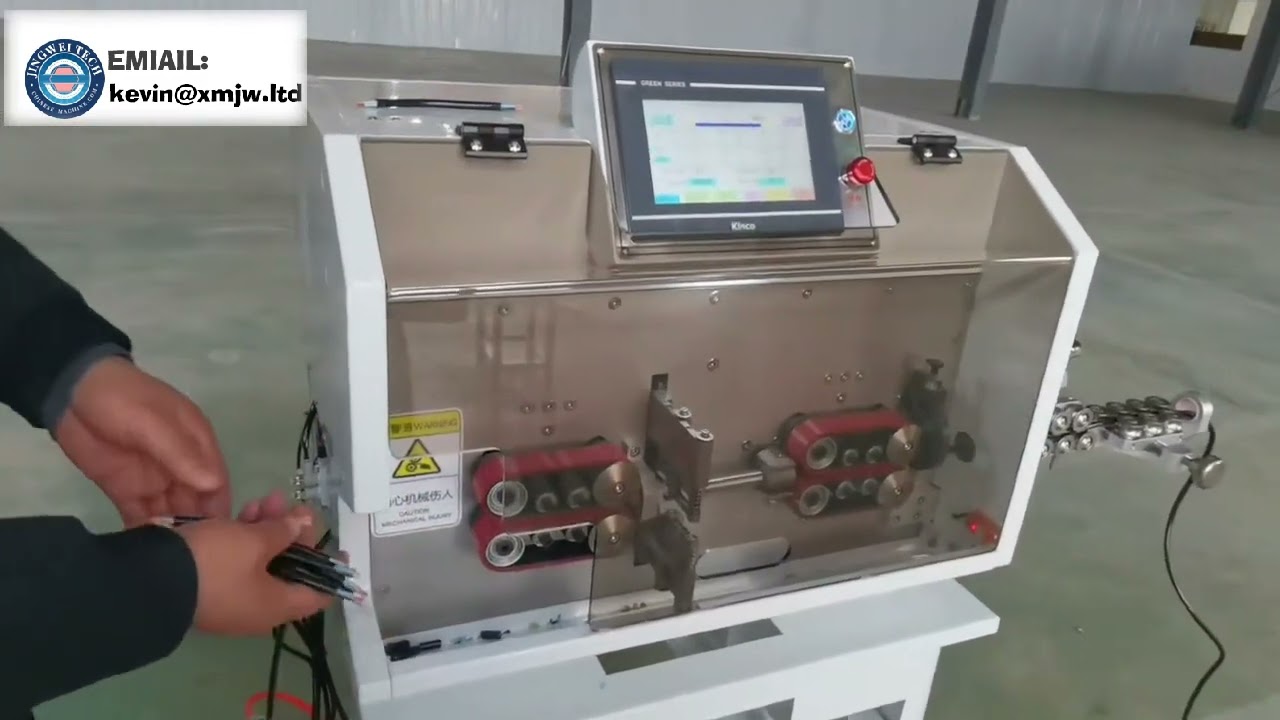 SW Max150 - Machine à dénuder les câbles électriques double extrémité entièrement automatique pour câbles nouvelle énergie