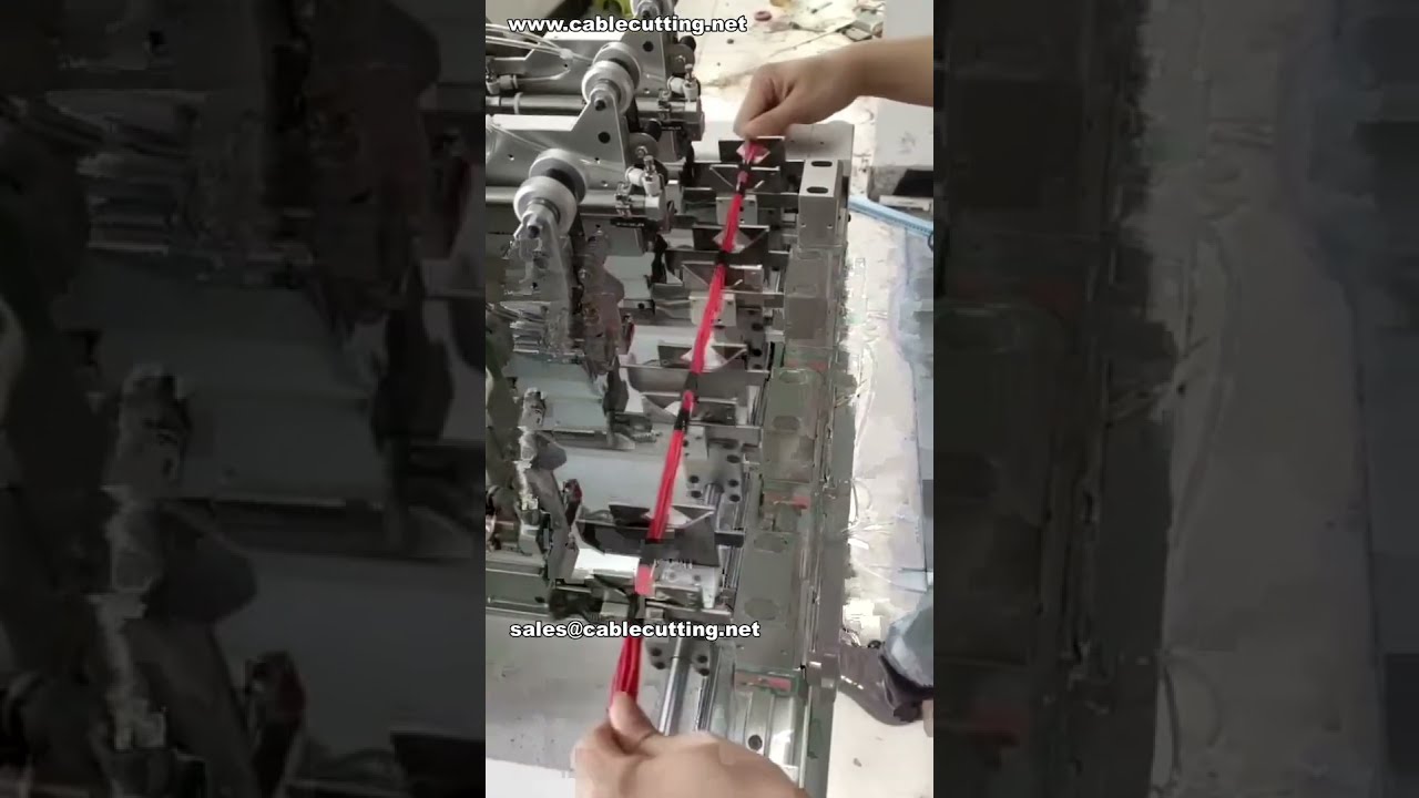 Machine de pose de points 4 pour câbles grand diamètre (6-18 mm) – Vidéo d'usine