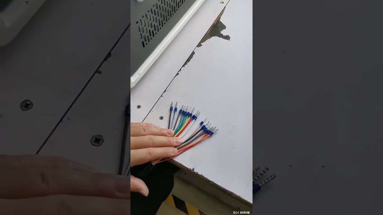 Machine de dénudage et sertissage pour pré-isolation WPM TSCM - Haute performance