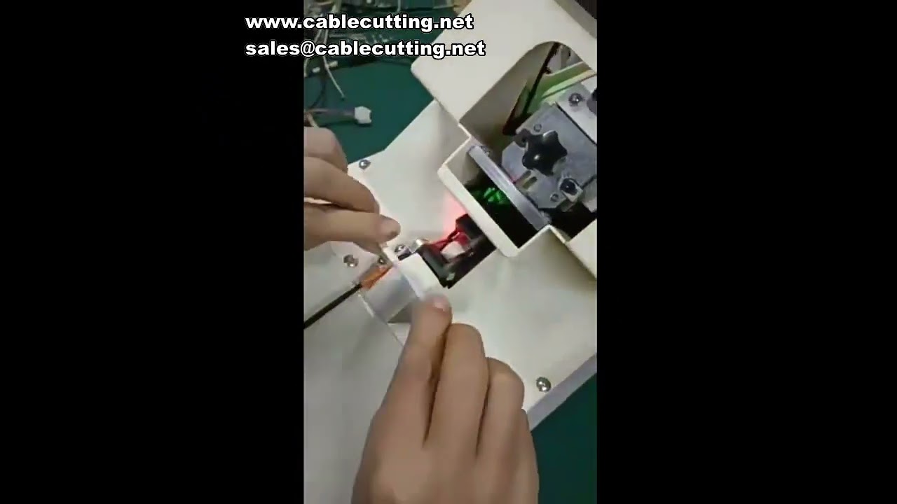 Machine d'emballage acétate et points - Enrubanneuse automatique pour faisceaux électriques