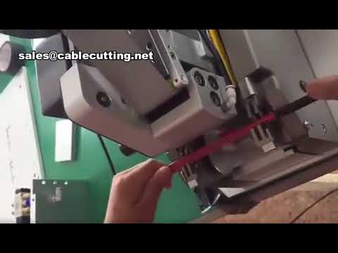 Machine d'enrubannage automatique pour faisceaux de câbles
