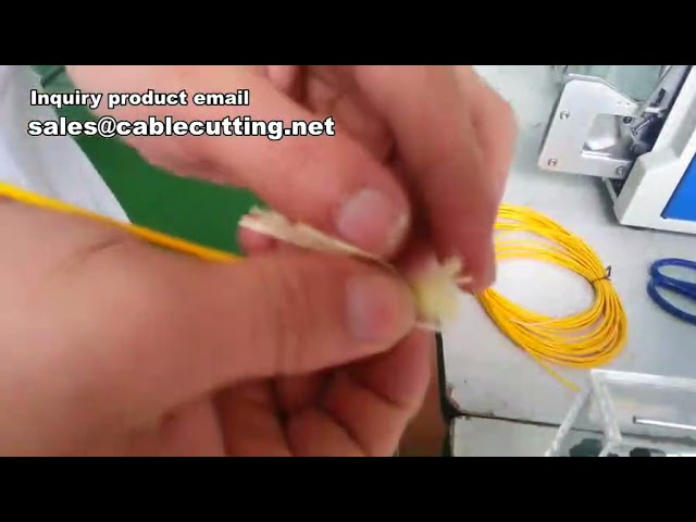Machine à dénuder et fabriquer les câbles coaxiaux | Dénudeuse de micro-câbles coaxiaux haute précision