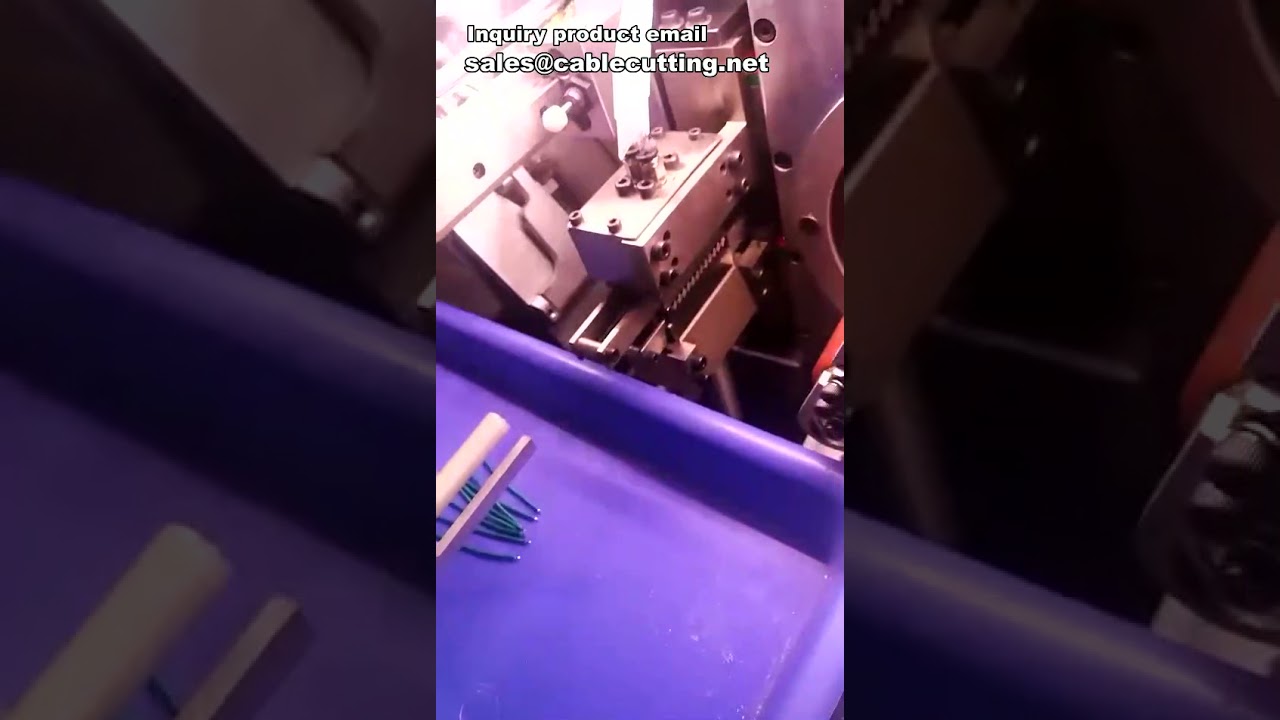 Machine à souder automatique : dénudage, torsion, coupe et soudure de fils