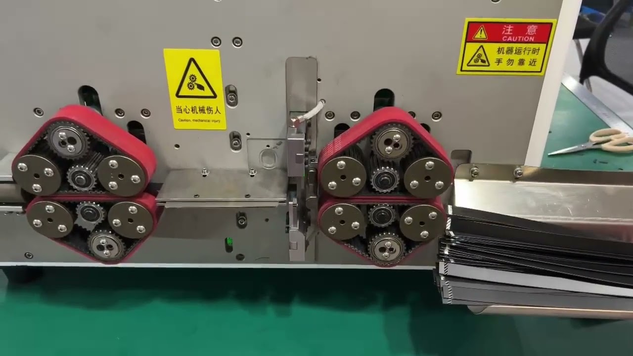 Machine à dénuder multifonction pour câbles informatiques - Roue à courroie pour coupe et dénudage