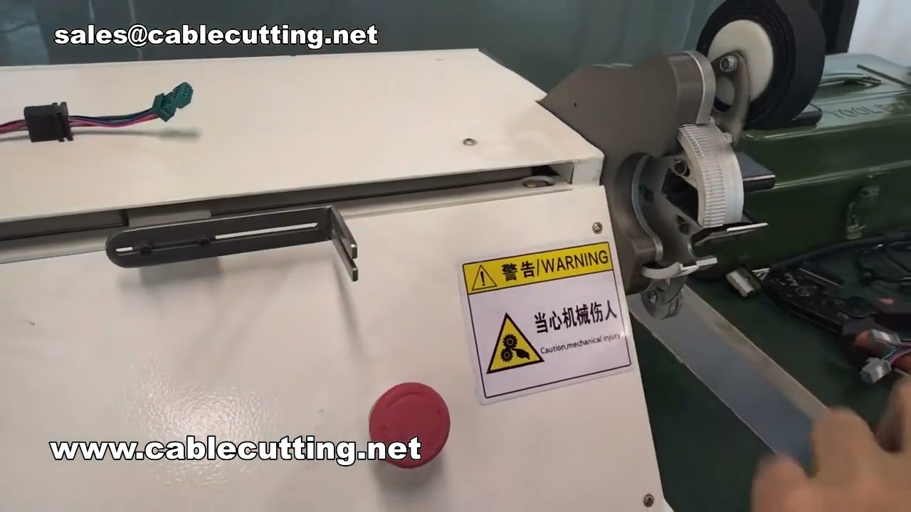 Machine à Enrubanner Continue pour Ruban Acétate – Vitesse & Espacement Réglables – Automatisation Faisceaux Électriques