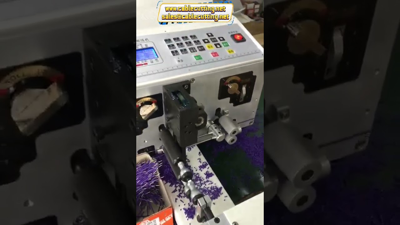 Machine à dénuder avec coupe, pelage et torsion – Solution industrielle performante