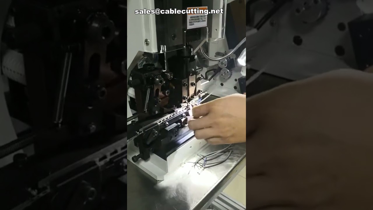 Dénudeuse et sertisseuse automatique | Machine de câblage industrielle