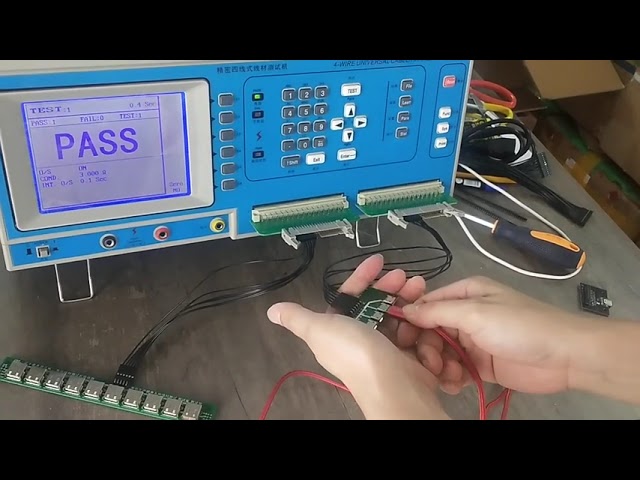 Machine de test automatique pour câbles et faisceaux - Testeur de câbles de données et de faisceaux multi-étapes en stock