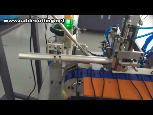 Machine de fabrication de câbles électriques : soudeuse USB pour câbles iPhone et USB A mâle
