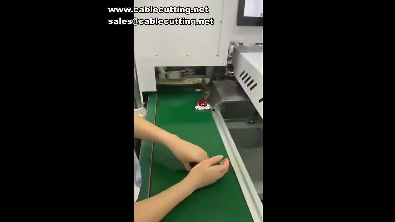 Machine à sertir double extrémité et dénudage/test de fils électroniques - Automatisation industrielle