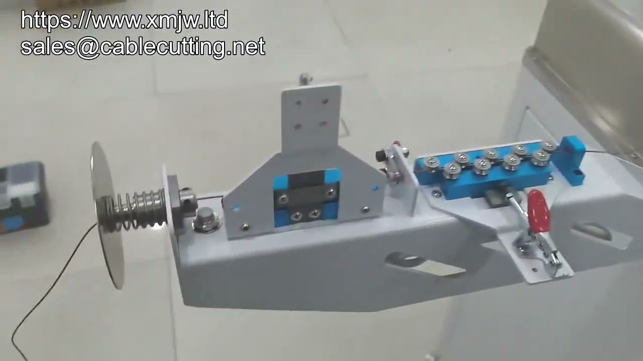 Machine à sertir les bornes entièrement automatique à double tête avec servomoteur – Coupe et dénudage de fil