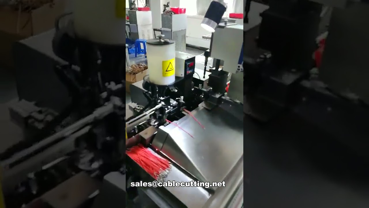 Machine automatique de coupe, dénudage et sertissage unilatéral avec étamage - Modèle 501S