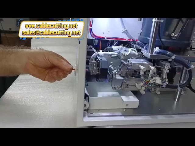 Sertisseuse et Dénudeuse Portable Électrique pour Cosses à Torsion Semi-Auto et Fils Isolés Tubulaires
