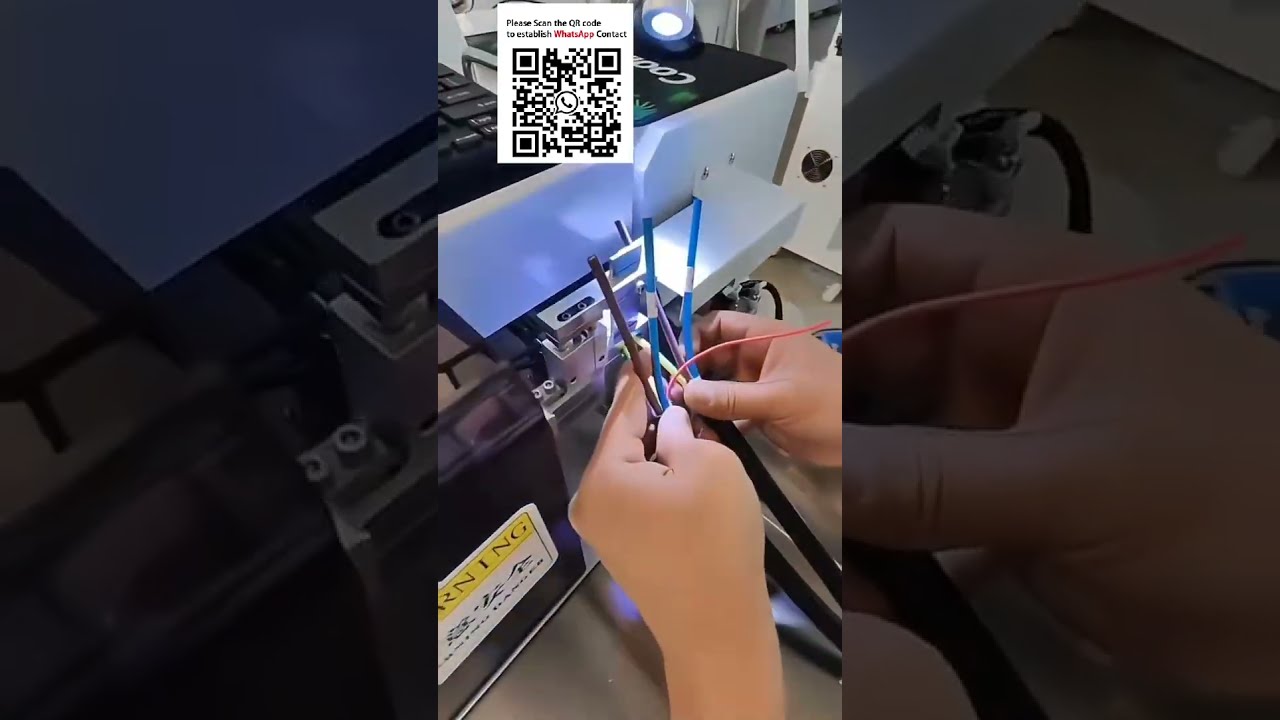 Machine automatique de gaine thermorétractable : impression, insertion et cuisson pour faisceaux de recharge EV