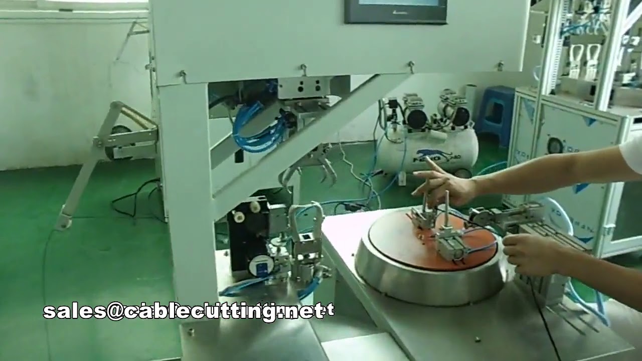 Machine d'enroulement et de ficelage de câbles en forme de 8 - Automatisation industrielle