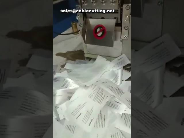 Machine de coupe et scellage pour étiquettes tissées - Optimisez votre production