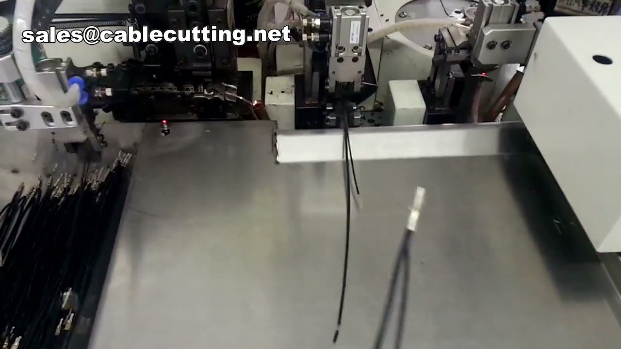 Machine à sertir combinée deux fils – Sertisseuse automatique performante