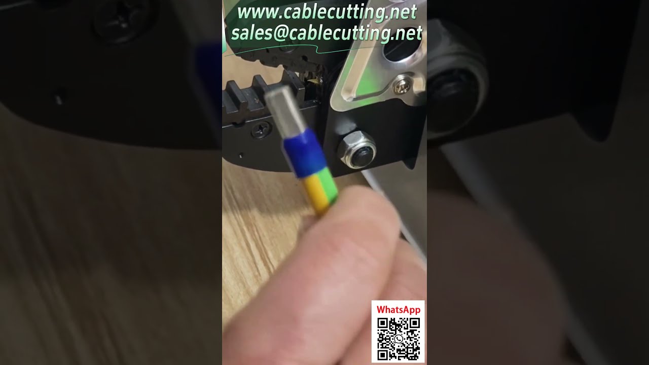 Presse à sertir électrique pour cosses tubulaires 25 mm² - Sertissage précis et rapide