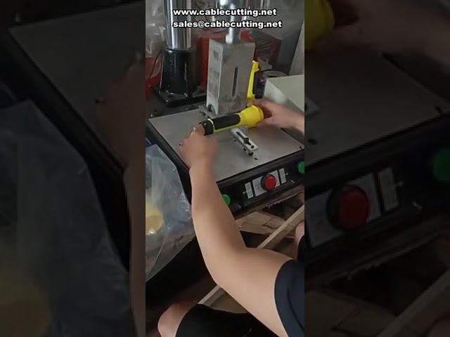 Machine de soudage ultrasonique 15k-20k haute puissance avec recherche automatique de fréquence