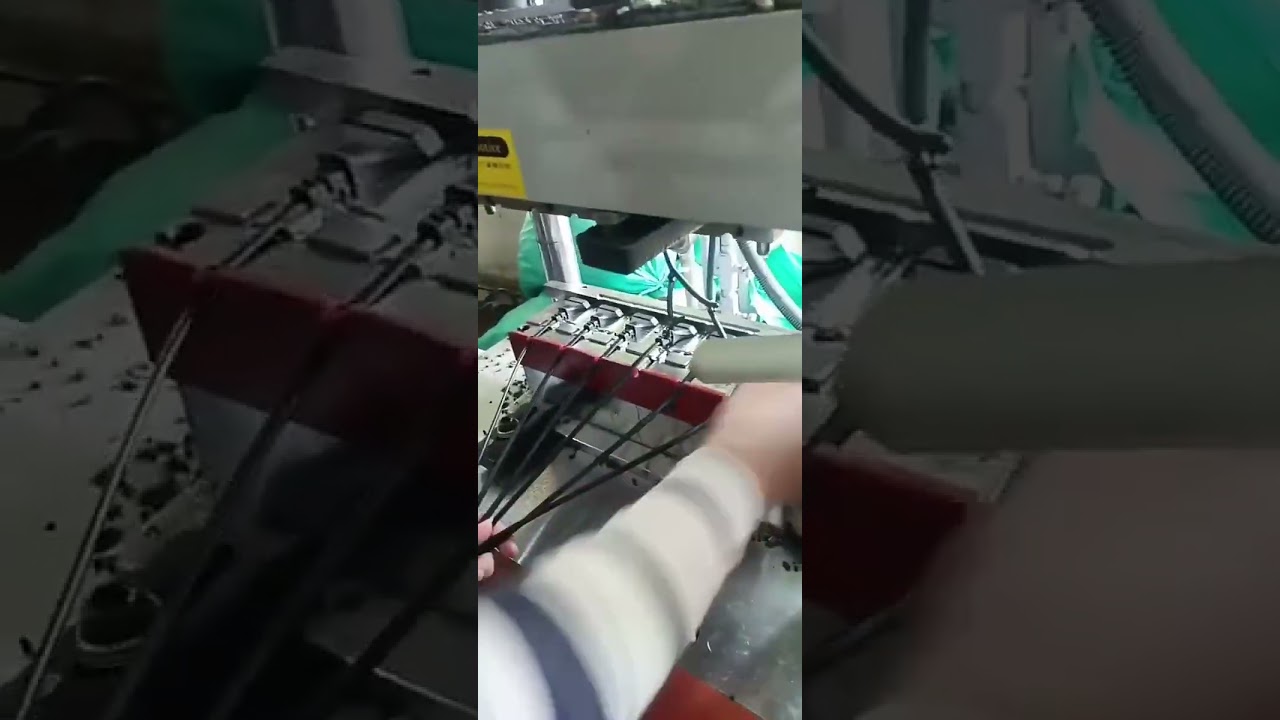Machine d'injection plastique 15T portable et haute efficacité : fabrication rapide de pots de fleurs