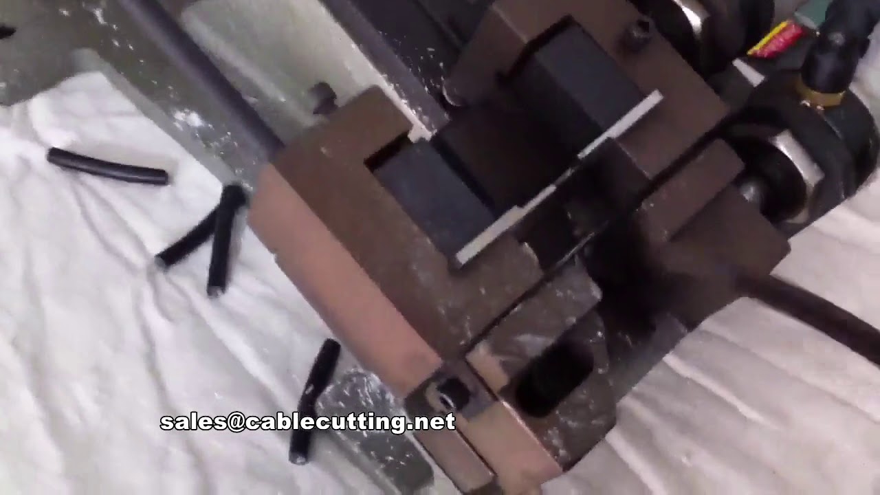 Machine à dénuder pneumatique performante – Dénudeur de fils automatique