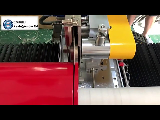 Machine de coupe de rouleaux de papier kraft et de tissu non tissé – Découpe précise et rapide