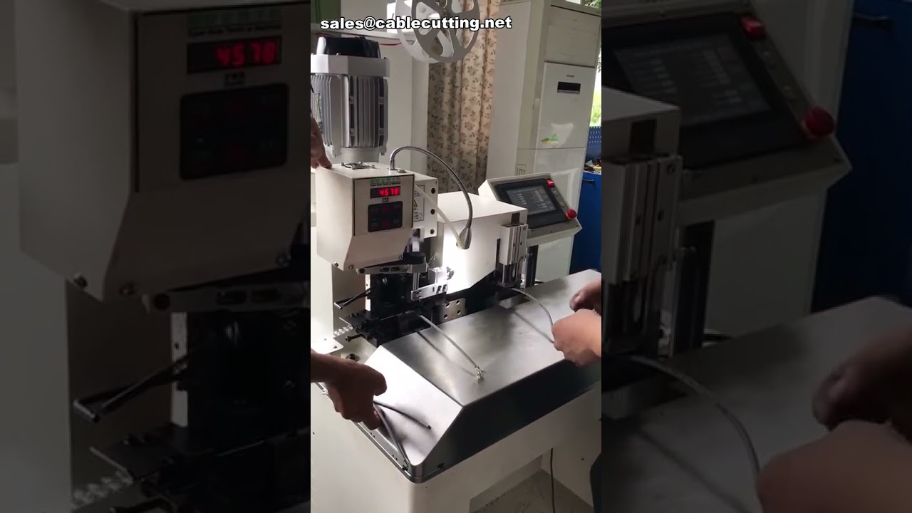 Machine de dénudage et de sertissage de cosses pour câbles multiconducteurs | Dénudeuse et presse à sertir automatique