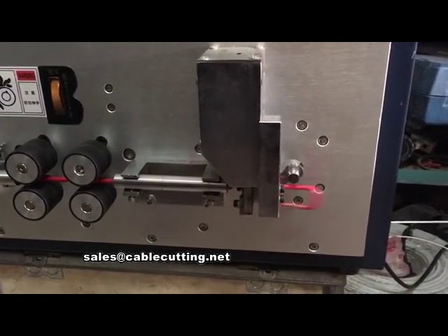 Machine à cintrer les fils automatique : Cintrage précis de câbles en acier