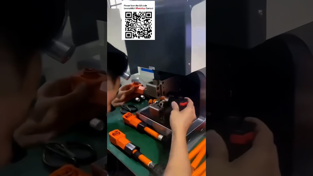 Presse à sertir servo haute précision avec applicateur hexagonal ouvert et compatibilité multi-outils | #ProcédéHarnais