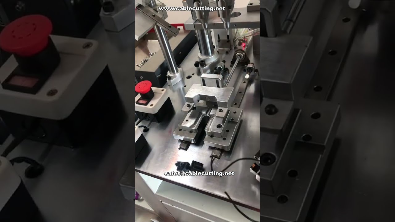 Machine de vissage multi-axes à poste unique – Tests finaux – Fabricant d'automatisation industrielle