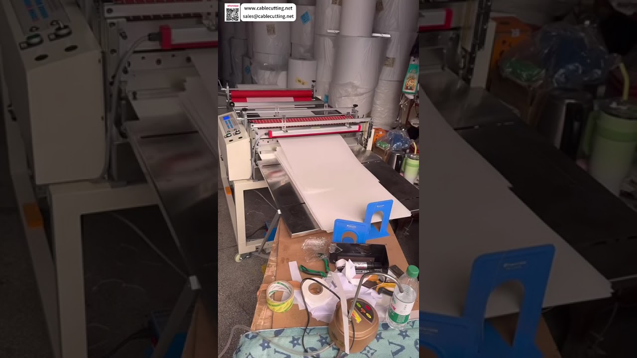 Machine de découpe rapide pour papier thermocollant à strass – Moteur servo haute performance et rendement élevé